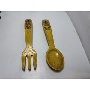 Vintage Large Wall Fork & Spoon Universal‎ Statuary Corp Wooden Decorative Vgt